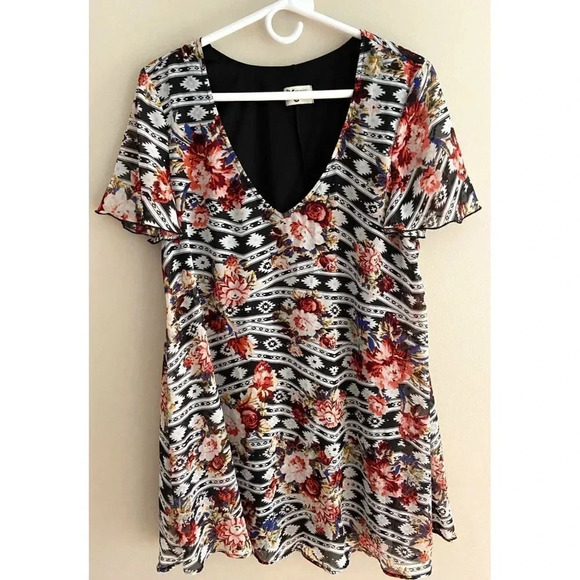 Show Me Your Mumu Large Short Sleeve Kylie Mini Dress Spring Festival Floral - Picture 3 of 11